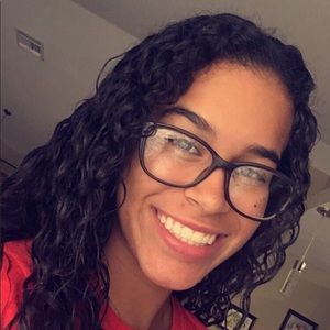 Meet your Posher, Danays